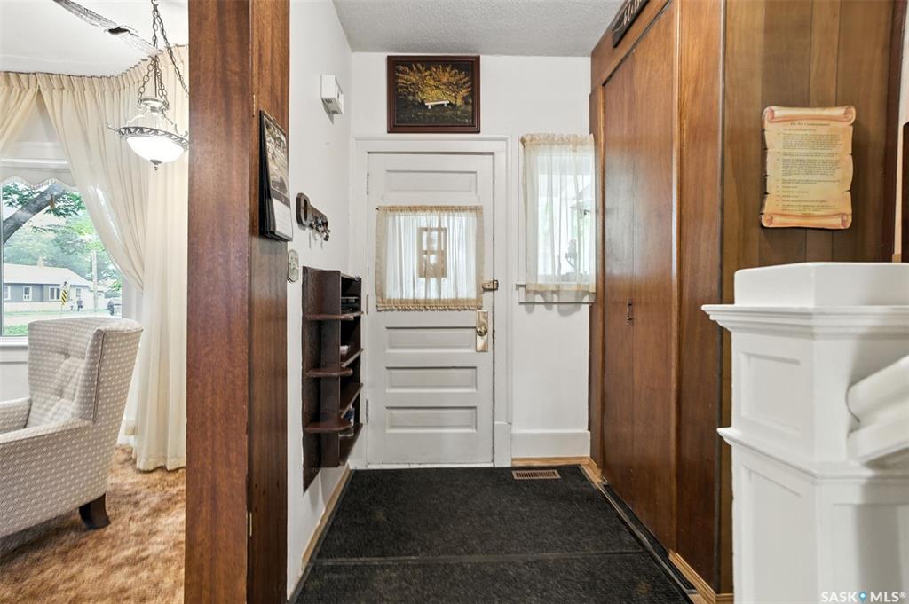 Photo de la propriété: 306 31st Street W SK S7L 0P9