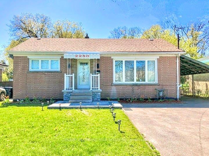 Property Photo:  2250 Brimley Road  ON M1S 2B6 