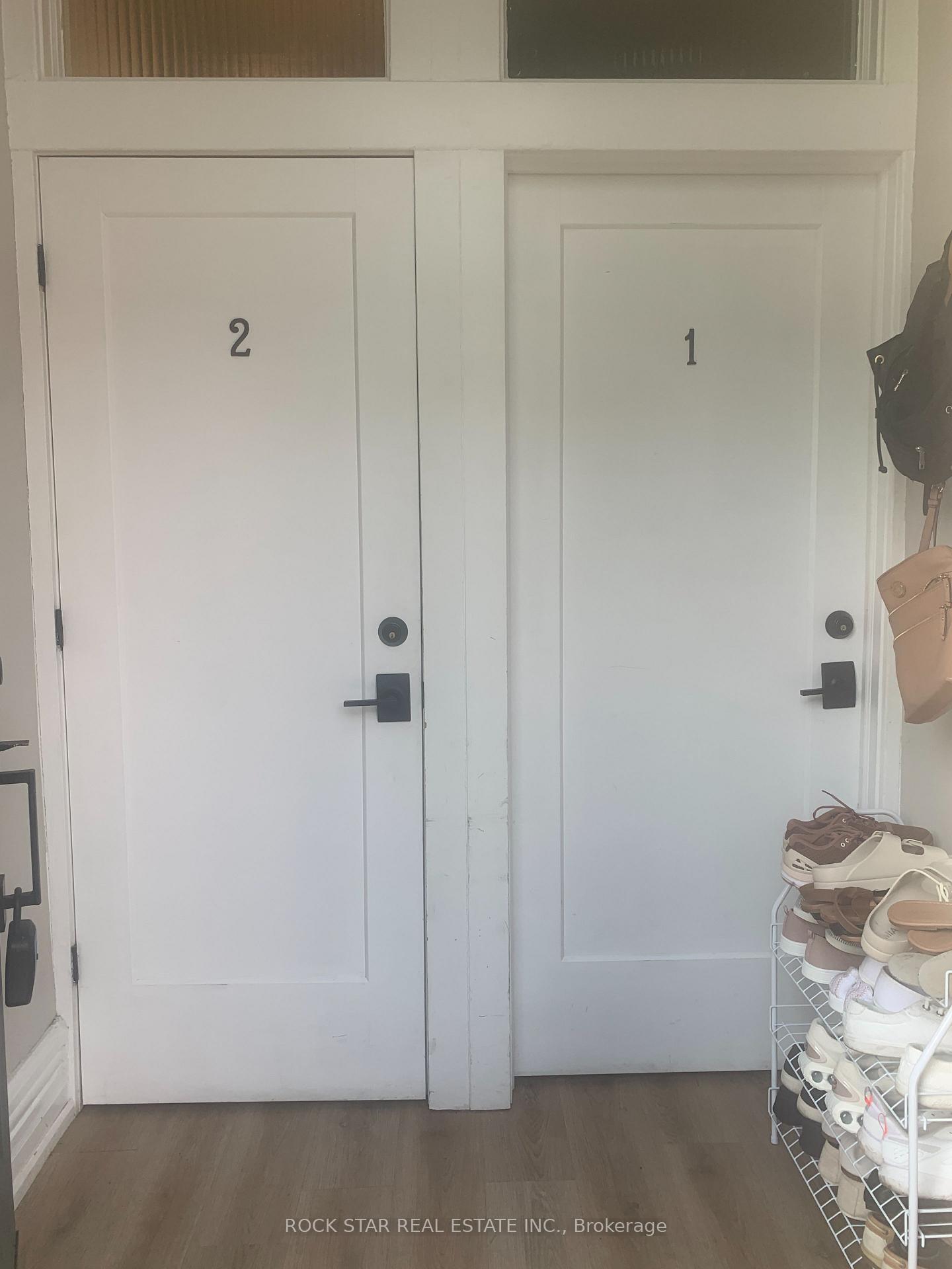 Property Photo: 219 Stinson Street Unit 2/Upper ON L8N 1T5