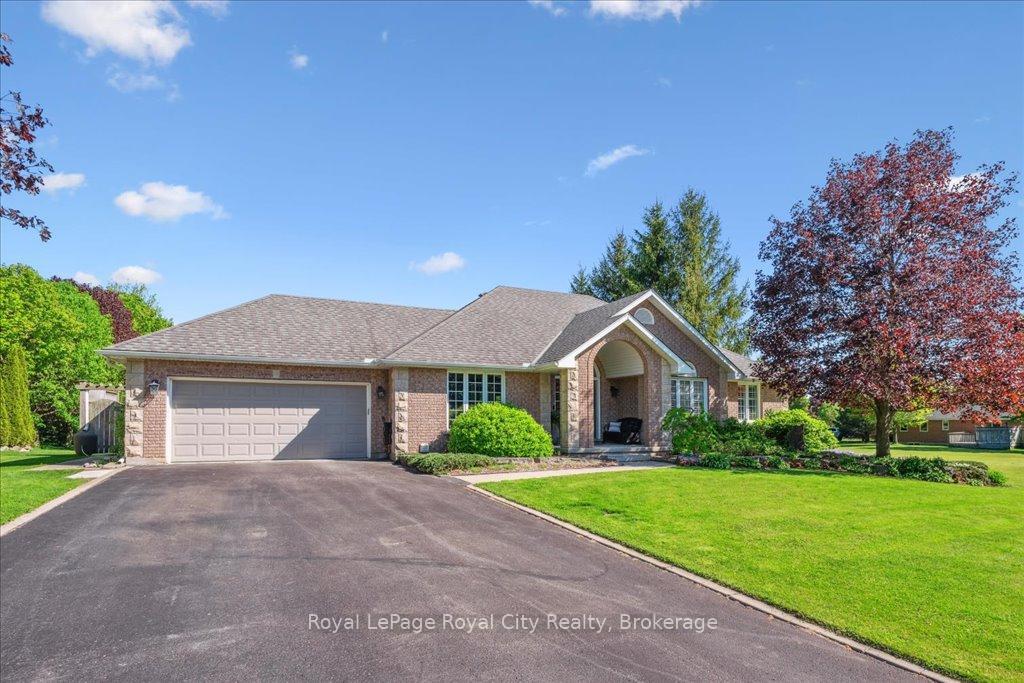 790 Dianne Crescent  Centre Wellington ON N1M 3N5 photo