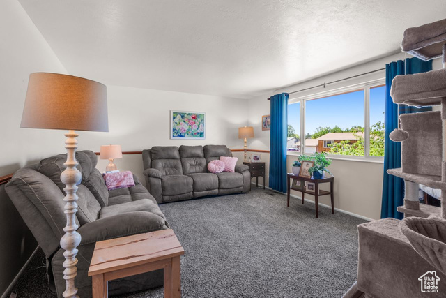 Property Photo: 5062 S 2875 W UT 84067