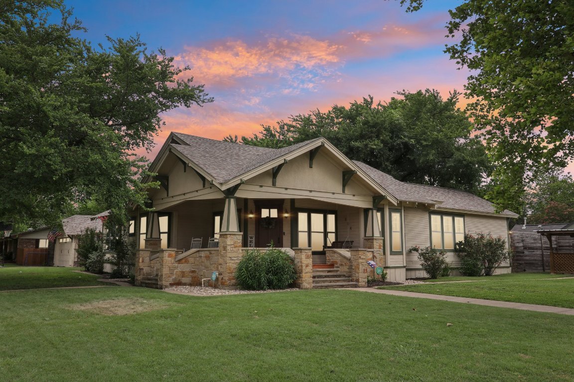 Property Photo: 804 Howard Street TX 76574