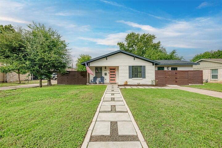 1607 Sweetbriar Avenue  Austin TX 78723 photo