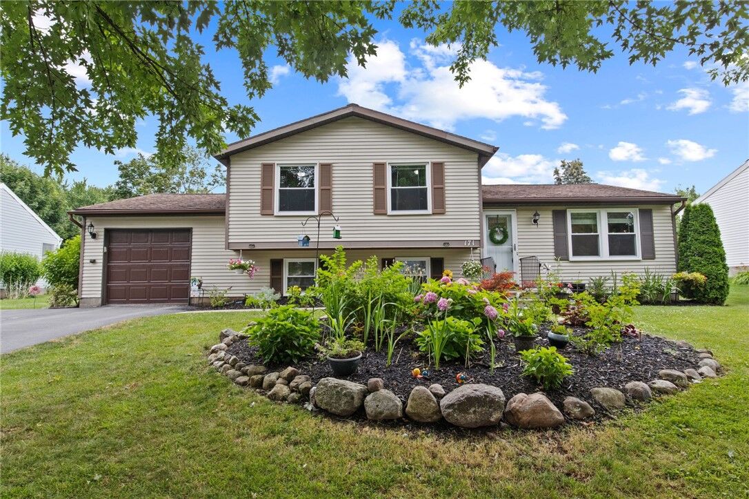 Property Photo: 171 Brandy Wine NY 14623