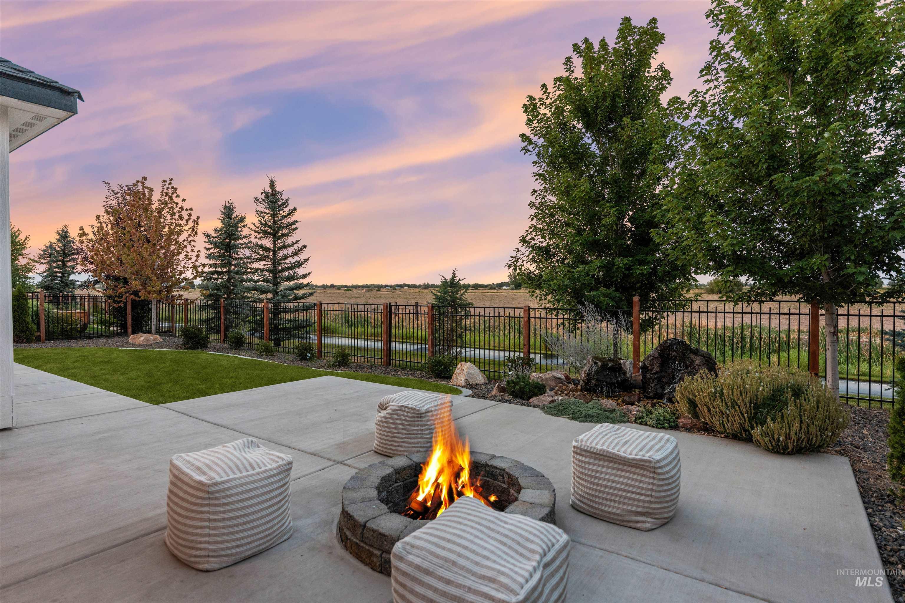 Property Photo:  8201 W Corinthia St  ID 83616 