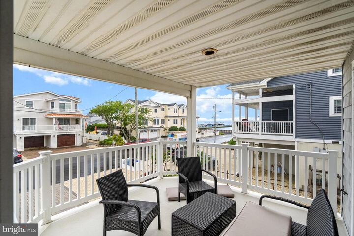 Property Photo: 15 W 13 Street W U-2 NJ 08008