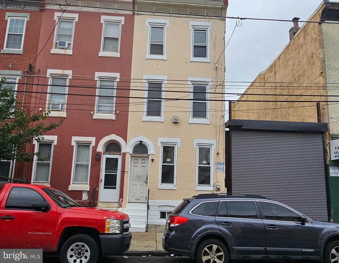 Property Photo: 2554 N 5th Street PA 19133
