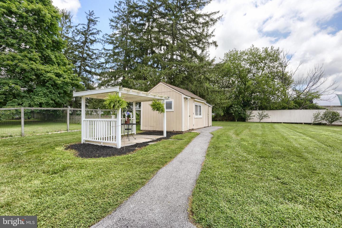 Property Photo: 705 Range End Road PA 17019