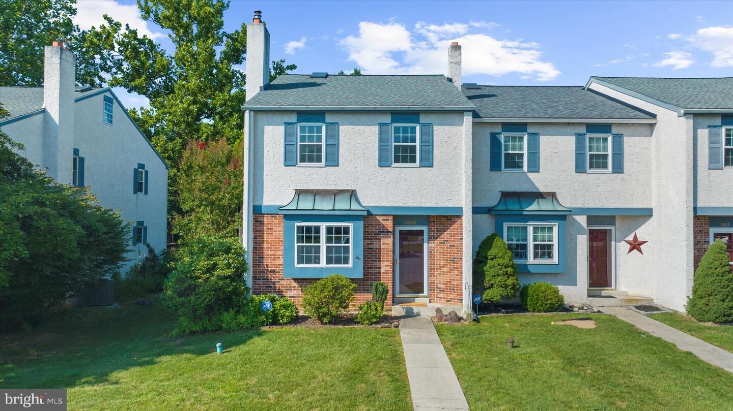 Property Photo: 1905 Diane Circle PA 19460