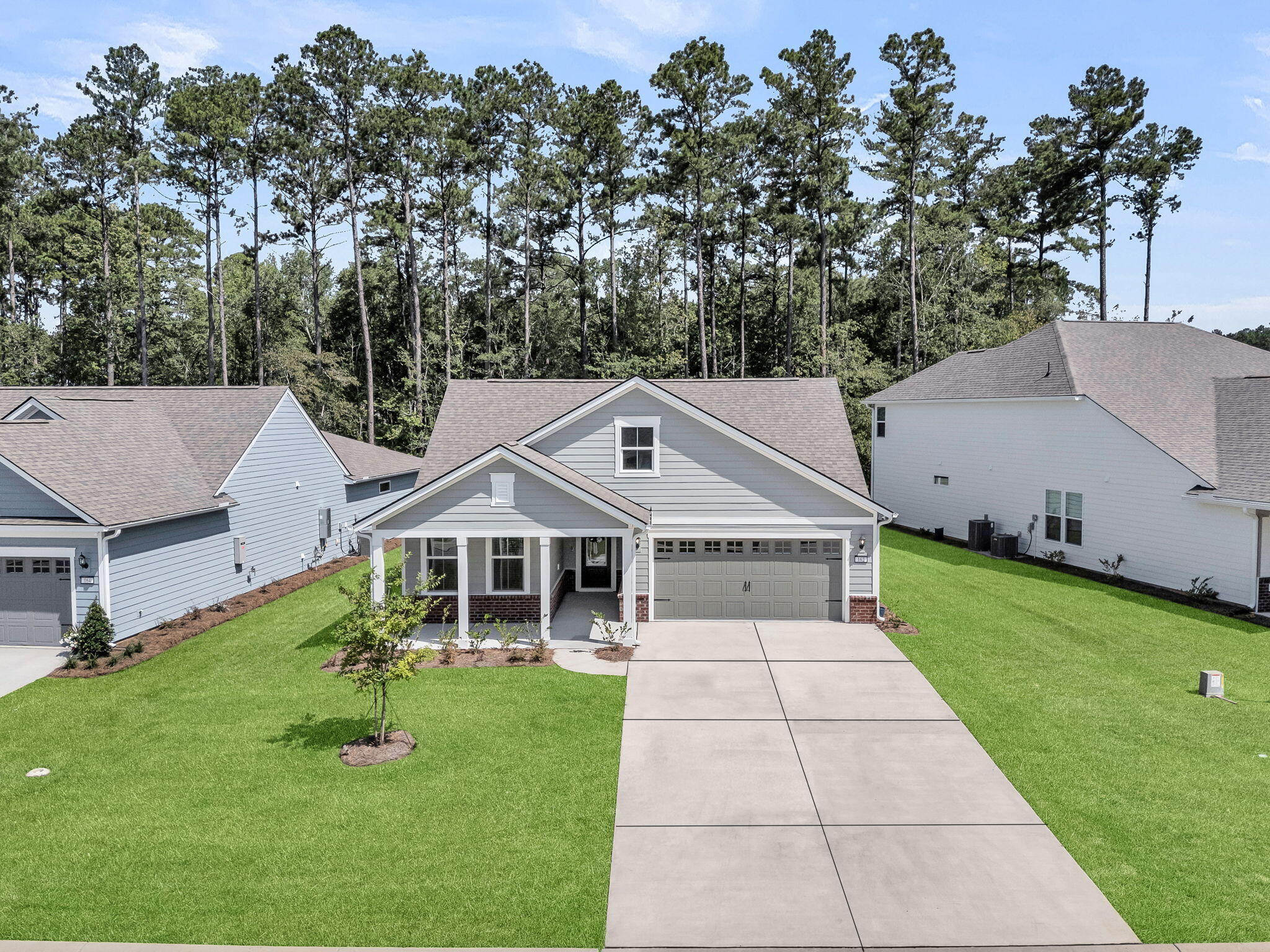 Property Photo: 162 Trillium Circle SC 29486