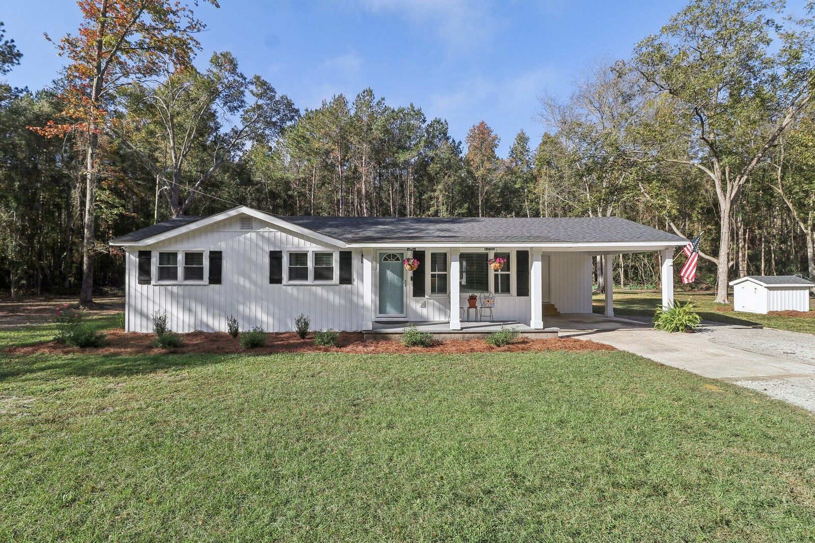 Property Photo:  672 Snapdragon Street  SC 29038 