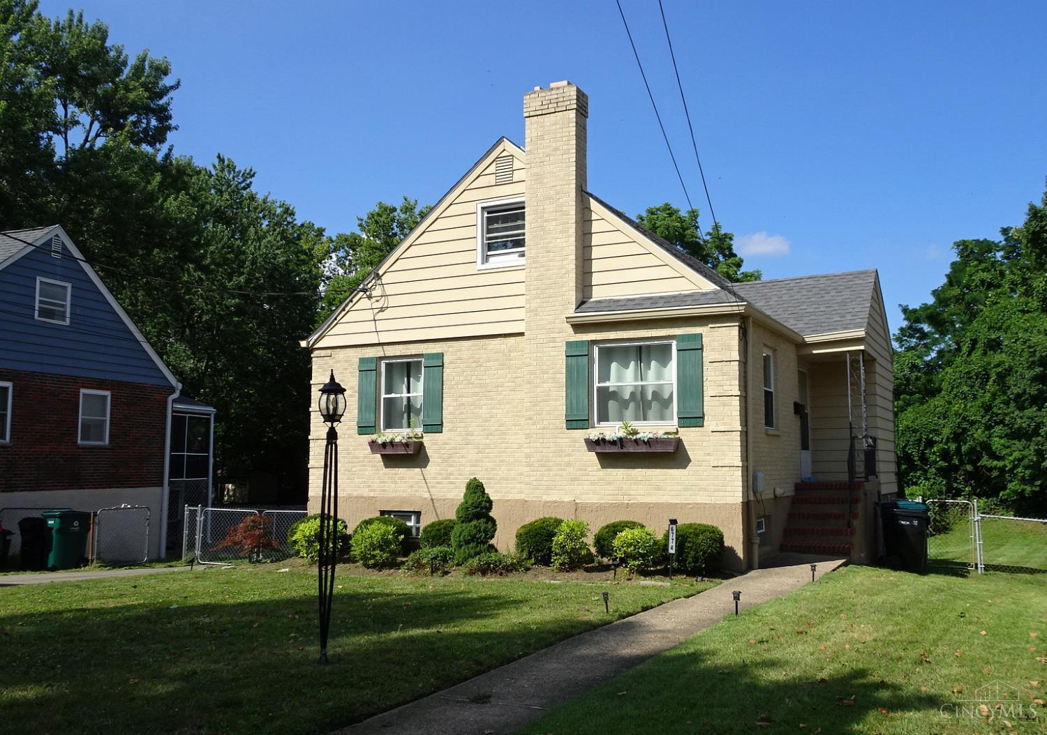 6774 Le Conte Avenue  Cincinnati OH 45230 photo