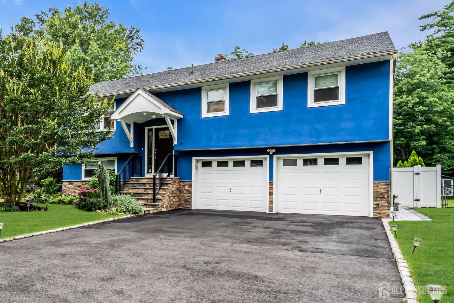 31 Jordan Road Road  Middlesex NJ 07067 photo