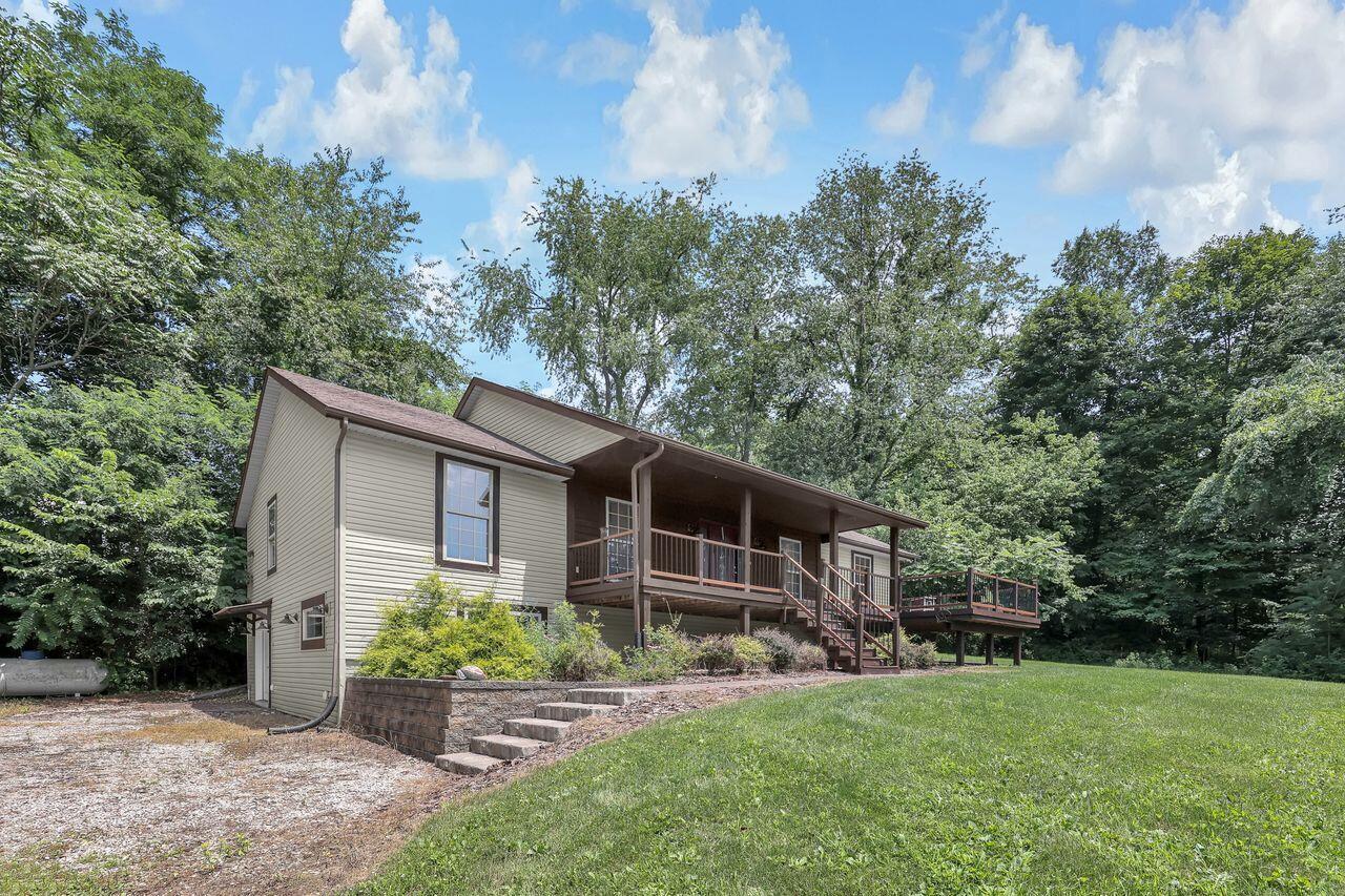 Property Photo: 5888 Horns Hill Road OH 43055