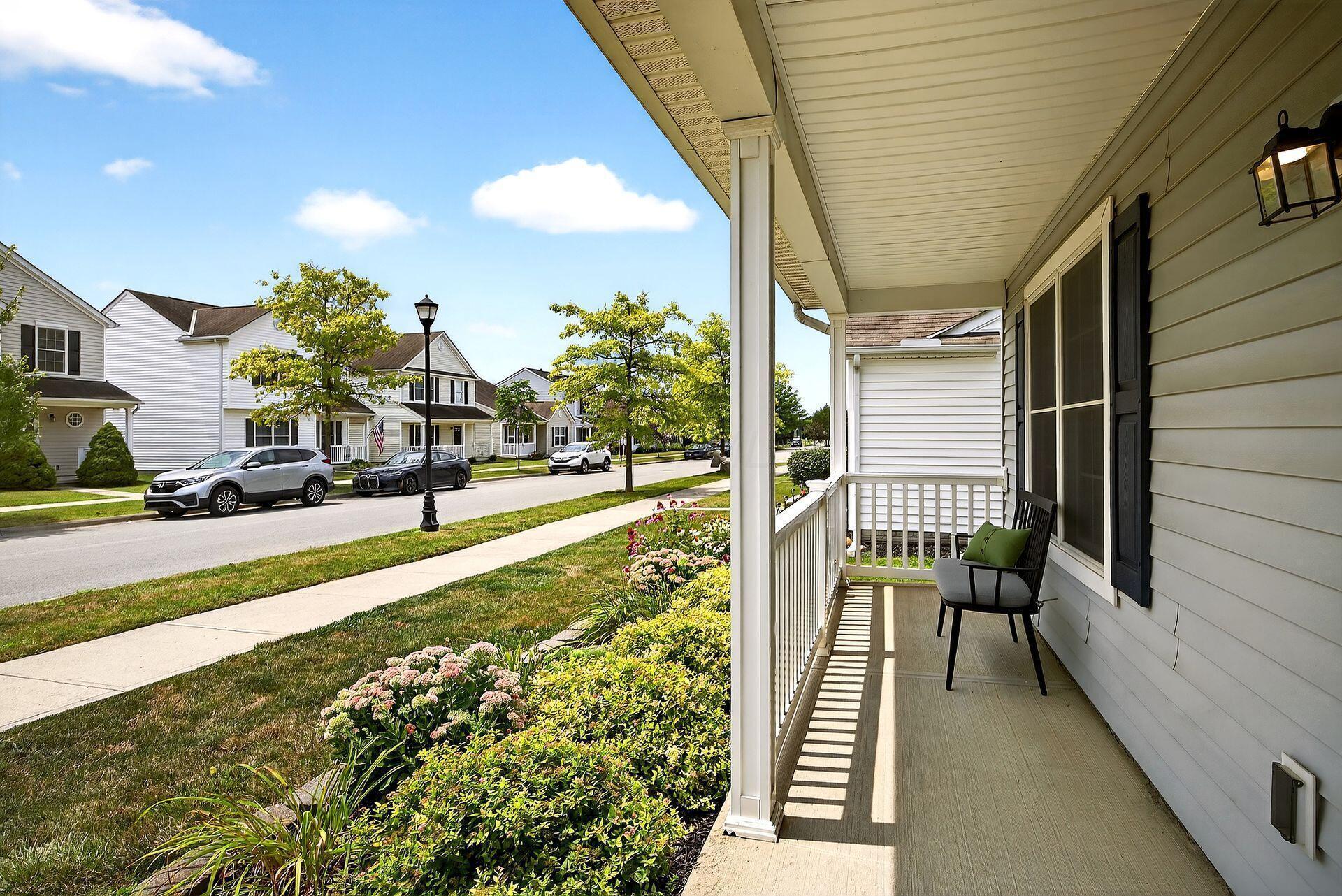 Property Photo: 5968 Haydens Crossing Boulevard OH 43016