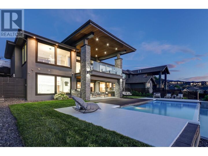 Photo de la propriété:  858 Clarance Avenue  BC V1W 5H4 