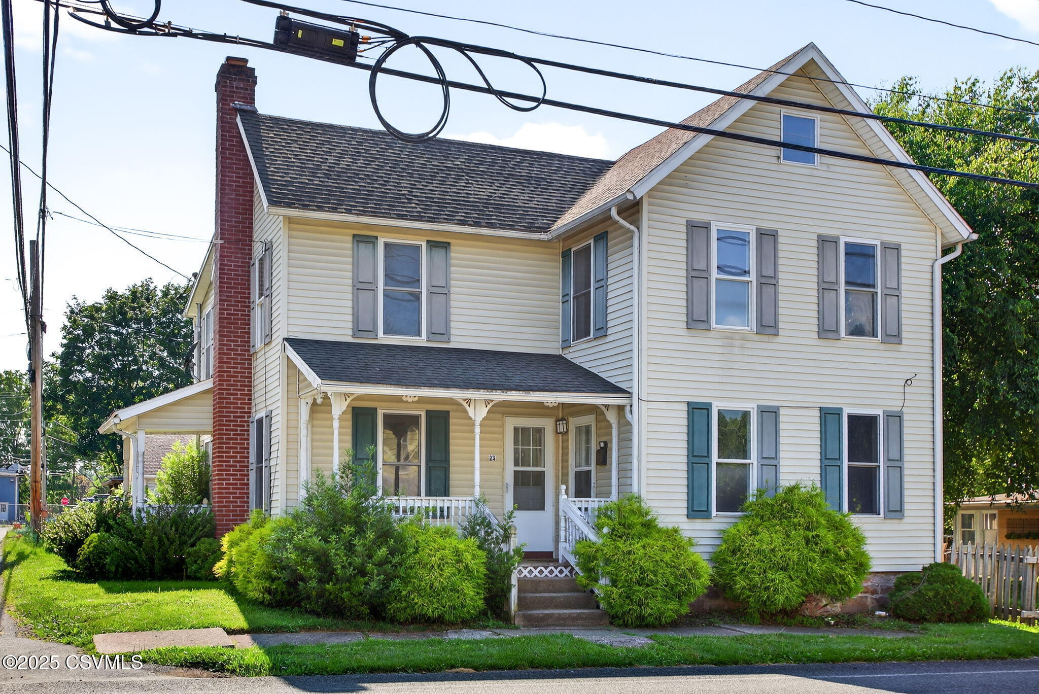23 N 15th Street  Lewisburg PA 17837 photo