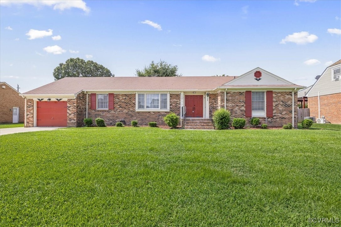 Property Photo:  1249 Riveroaks Drive  VA 23834 