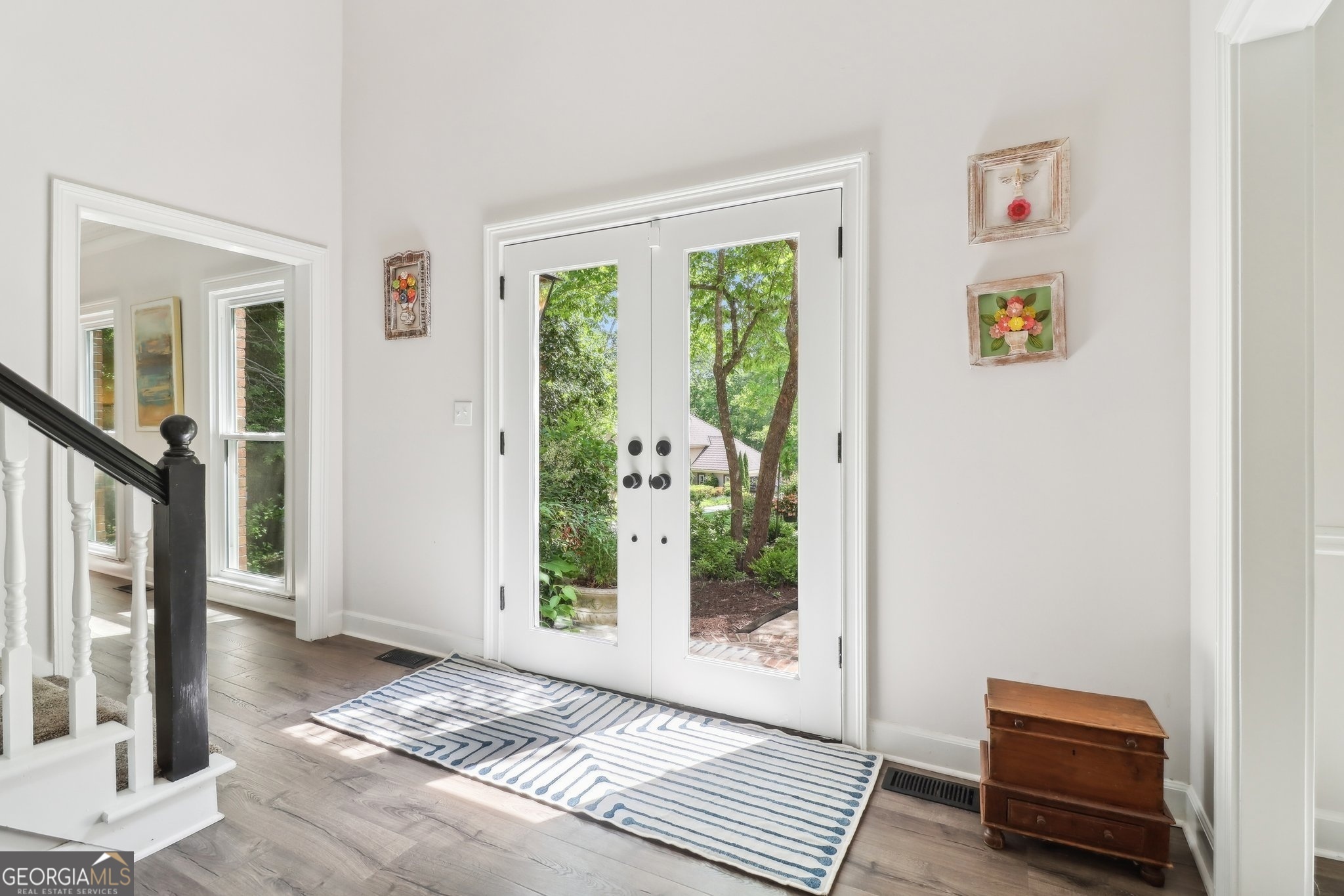 Property Photo:  210 Willow Lake Cove  GA 30075 