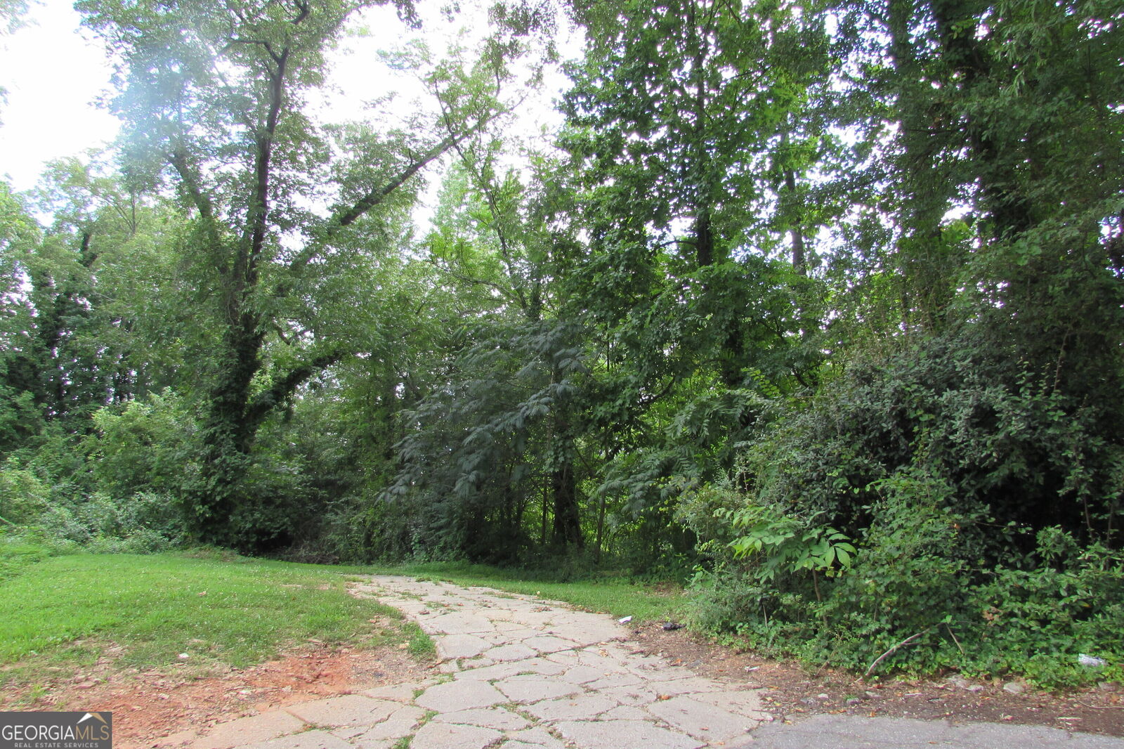 Property Photo: 1150 Hunter Place Northwest GA 30314