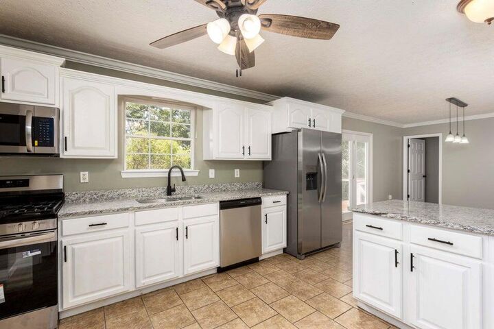 Property Photo:  266 Pine Hill Drive  TN 37321 