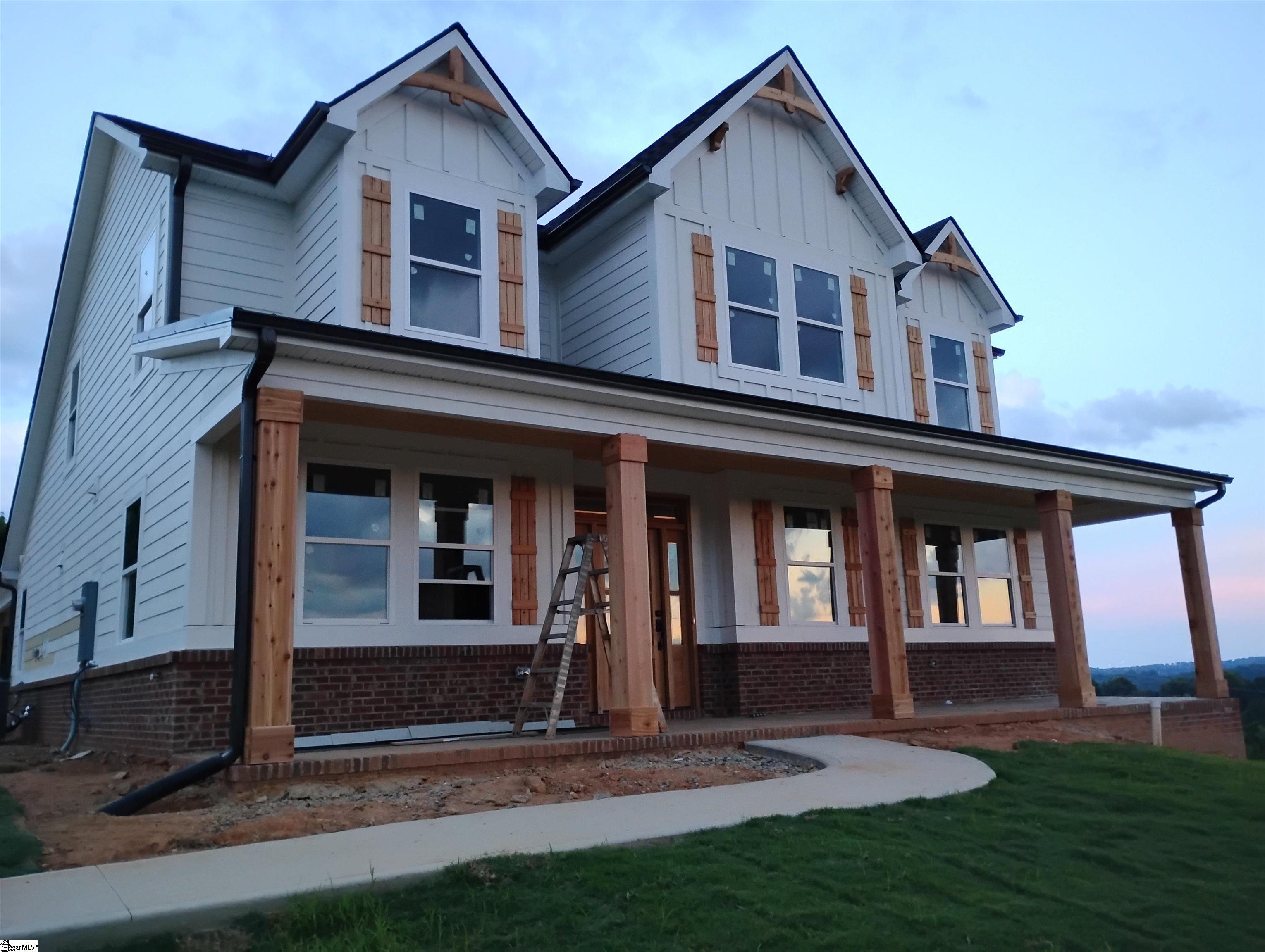452 N Glassy Mountain Road  Landrum SC 29356 photo