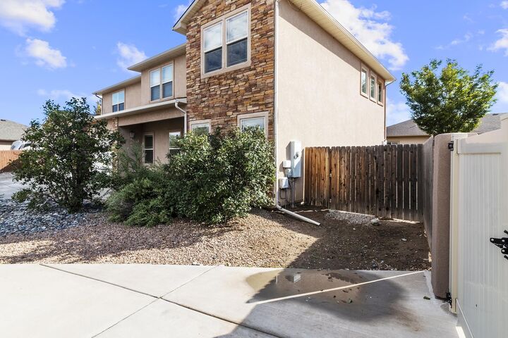 Property Photo: 854 Mission Court CO 81521