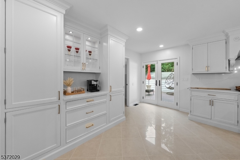Property Photo:  100 Herning Ave  NJ 07016 