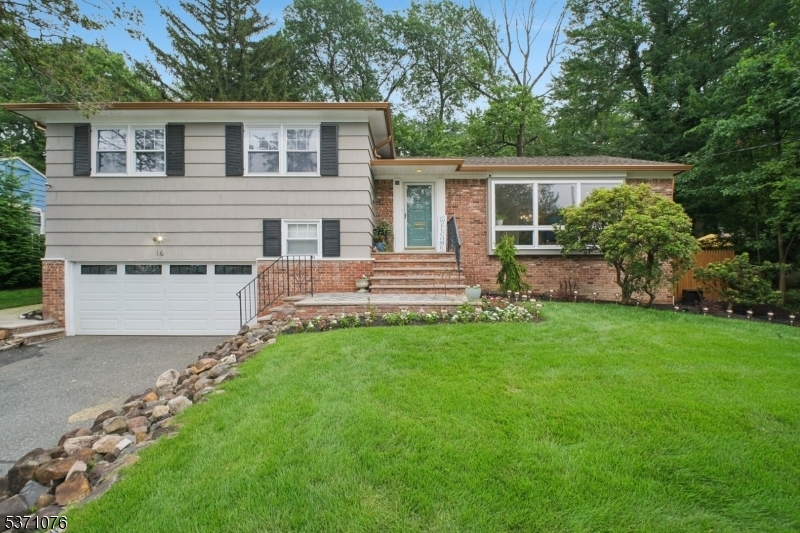 16 Wedgewood Dr  West Orange Twp. NJ 07052 photo