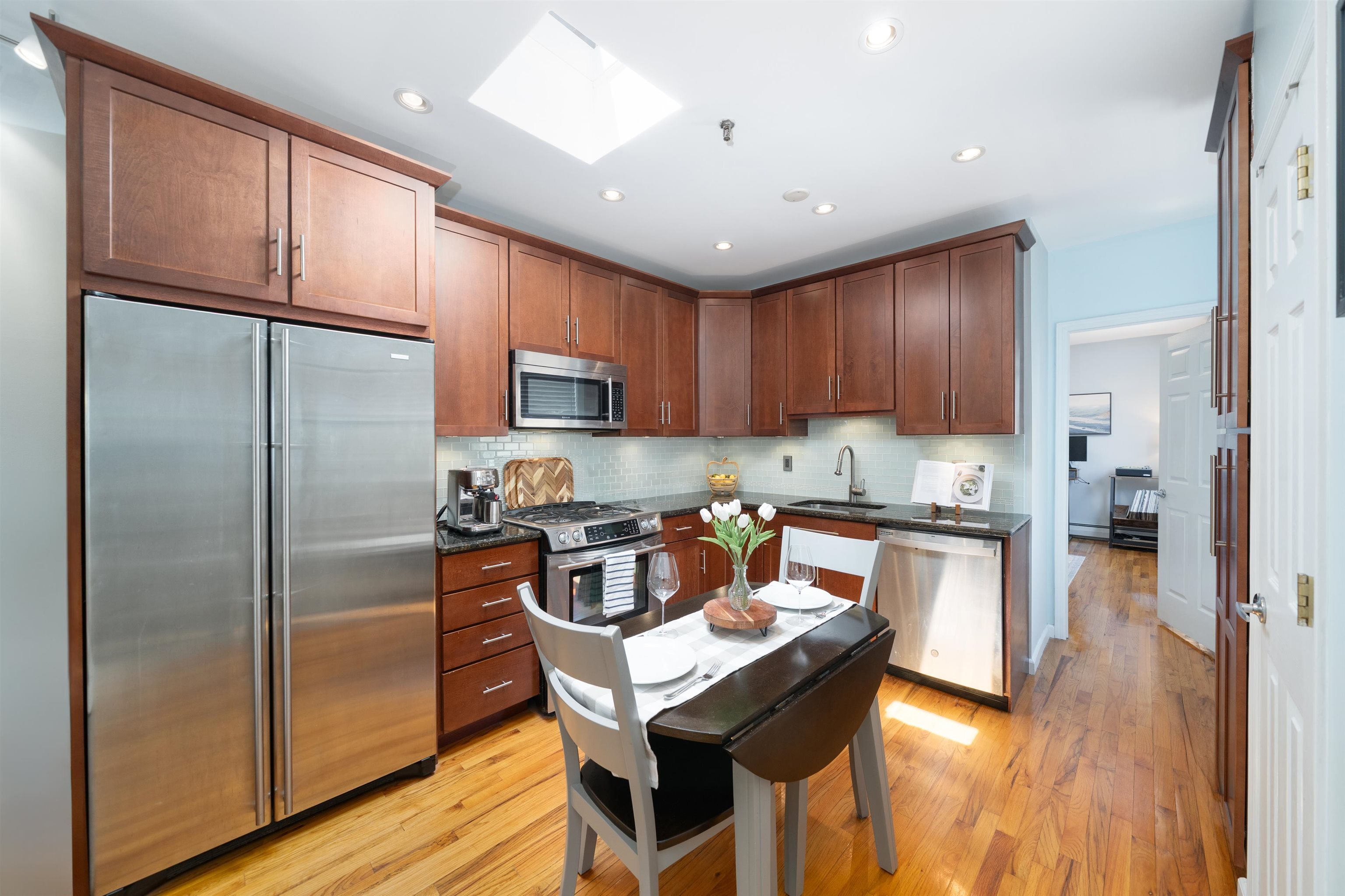 Property Photo: 109 Coles St 3 NJ 07302