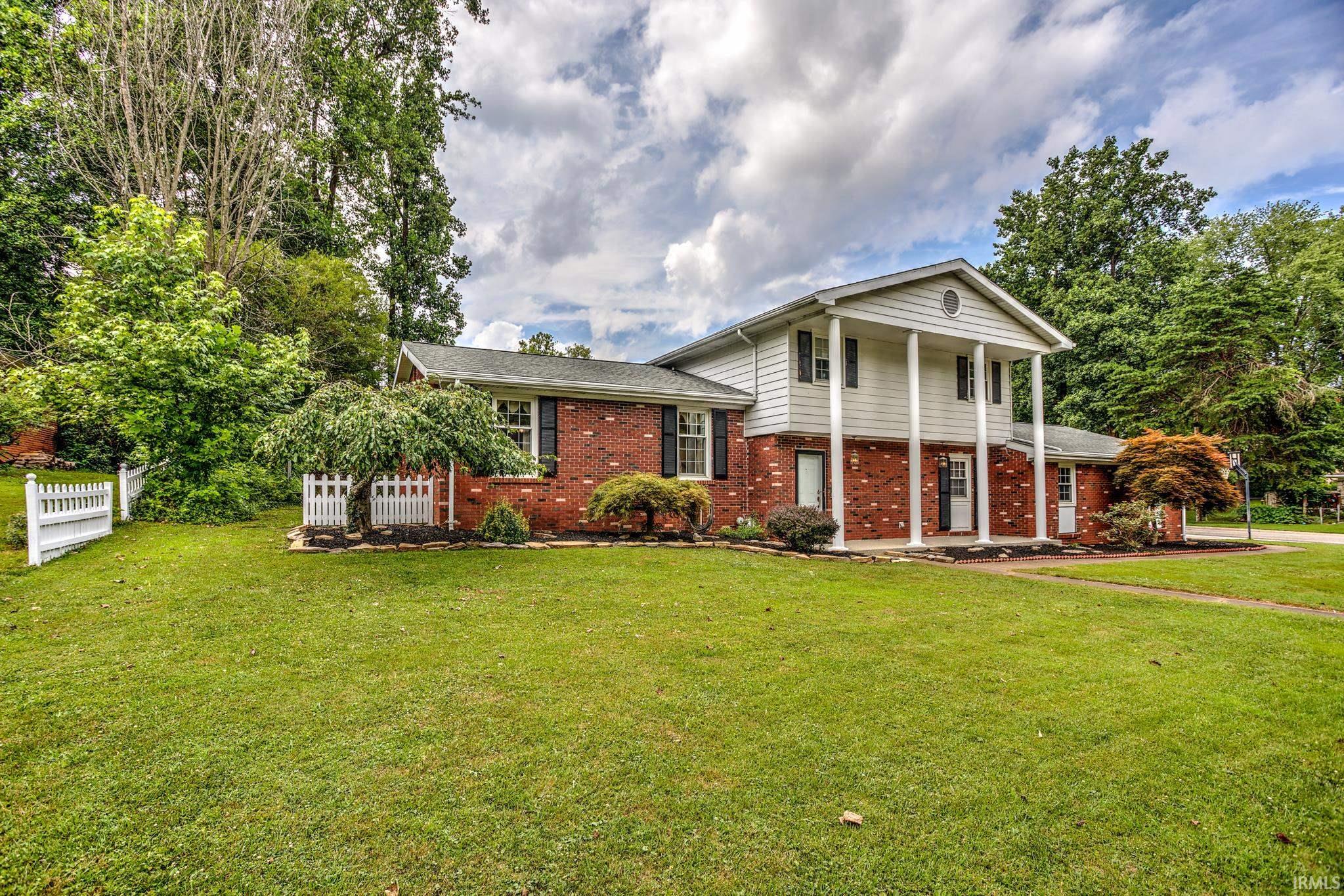 Property Photo: 8122 Larch Lane IN 47710