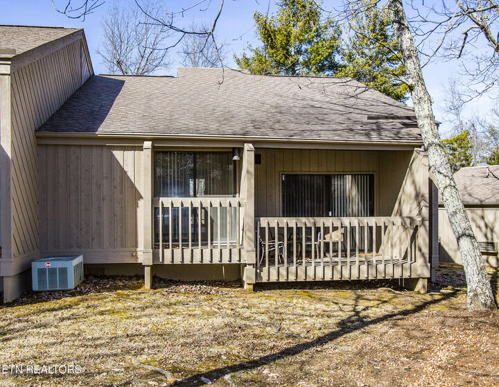 Property Photo:  61 Eagle Court  TN 38558 