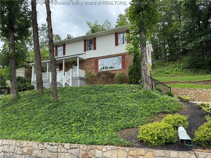 Property Photo:  5307 Front Royal Drive  WV 25313 