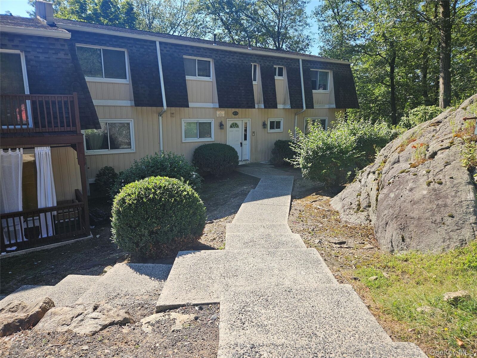 Property Photo: 18 Pavilion Ridge Way 17 NY 10901