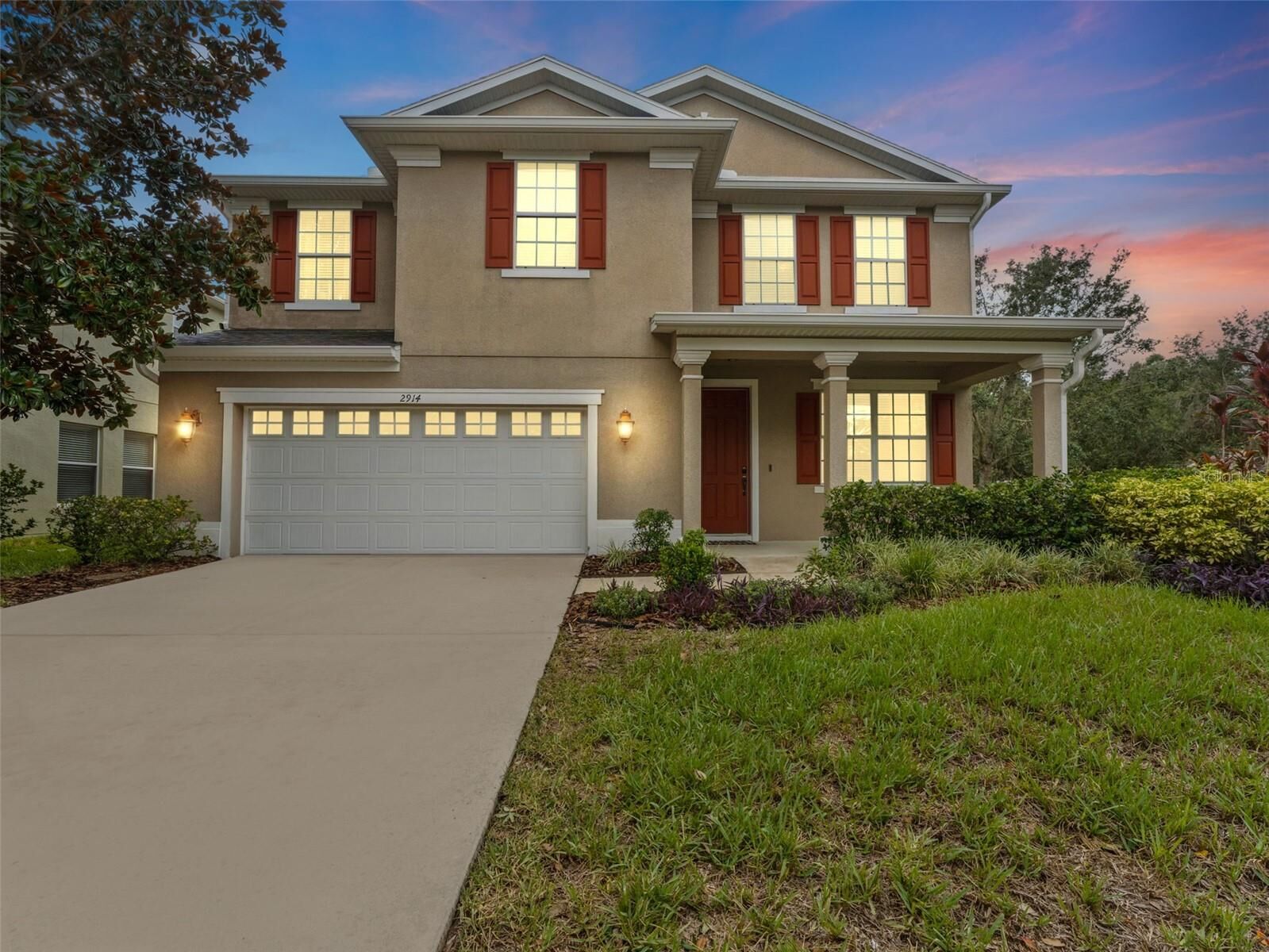 Property Photo:  2914 Cypress Bowl Road  FL 33558 