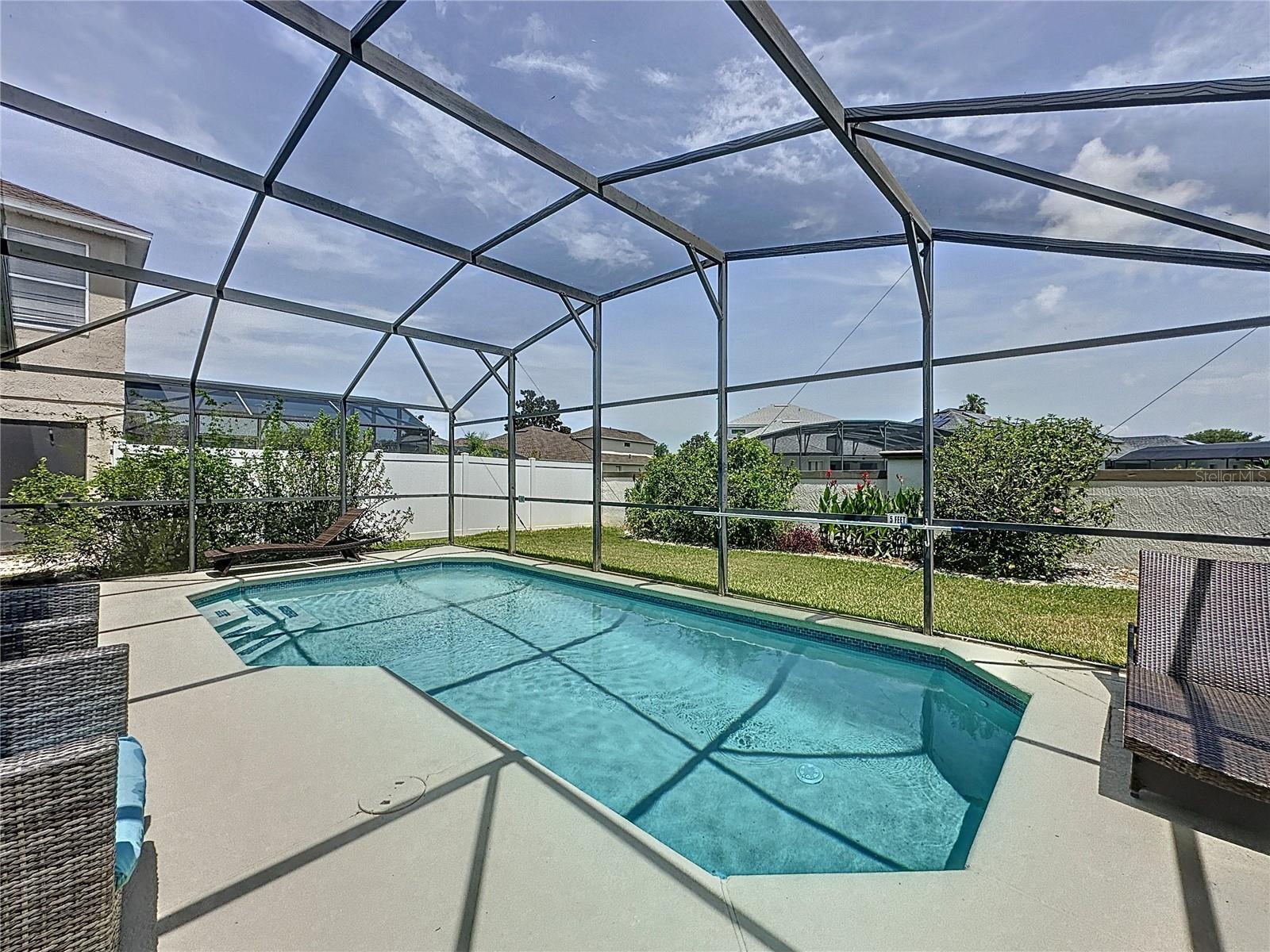 Property Photo: 2893 Kokomo Loop FL 33844