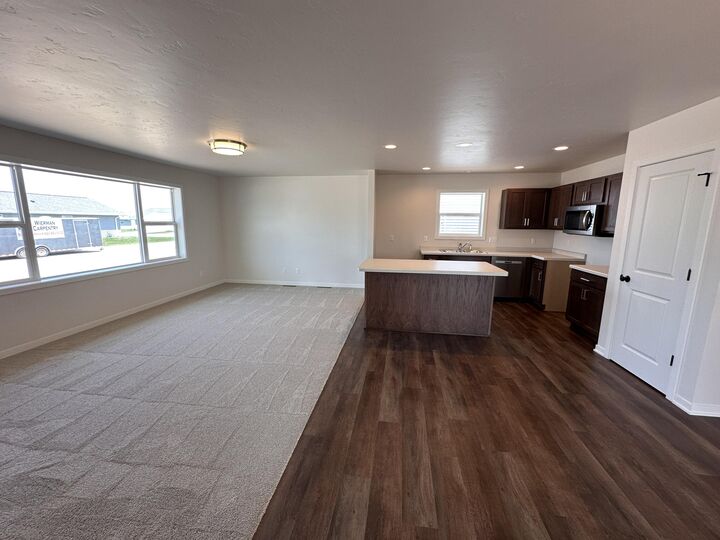 Property Photo: 929 Sully Way WI 53085