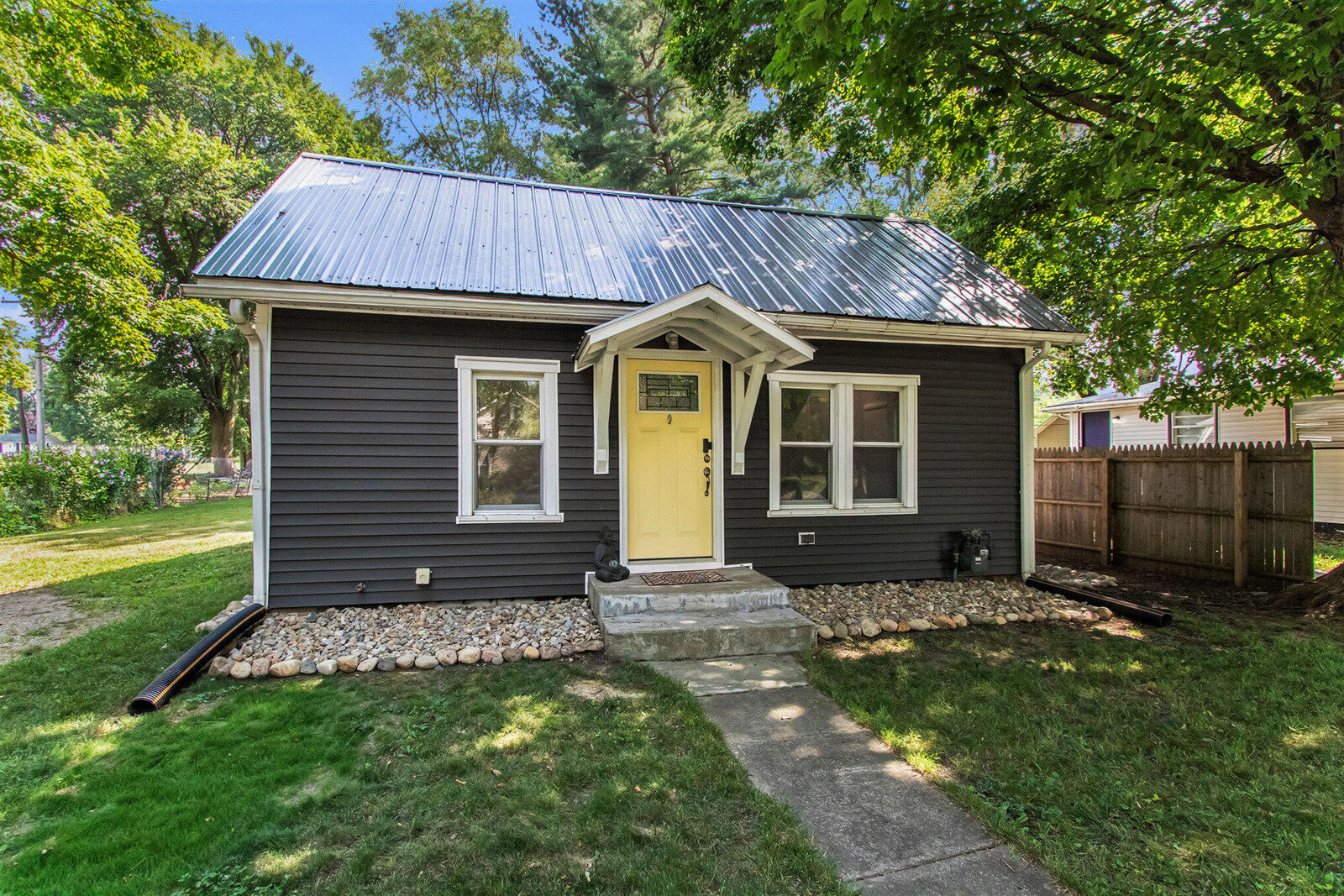 Property Photo: 306 Arctic Street MI 49107