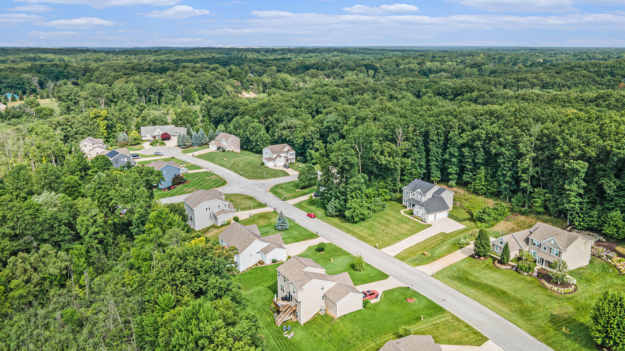 Property Photo: 9243 Trafalgar Drive SE MI 49302