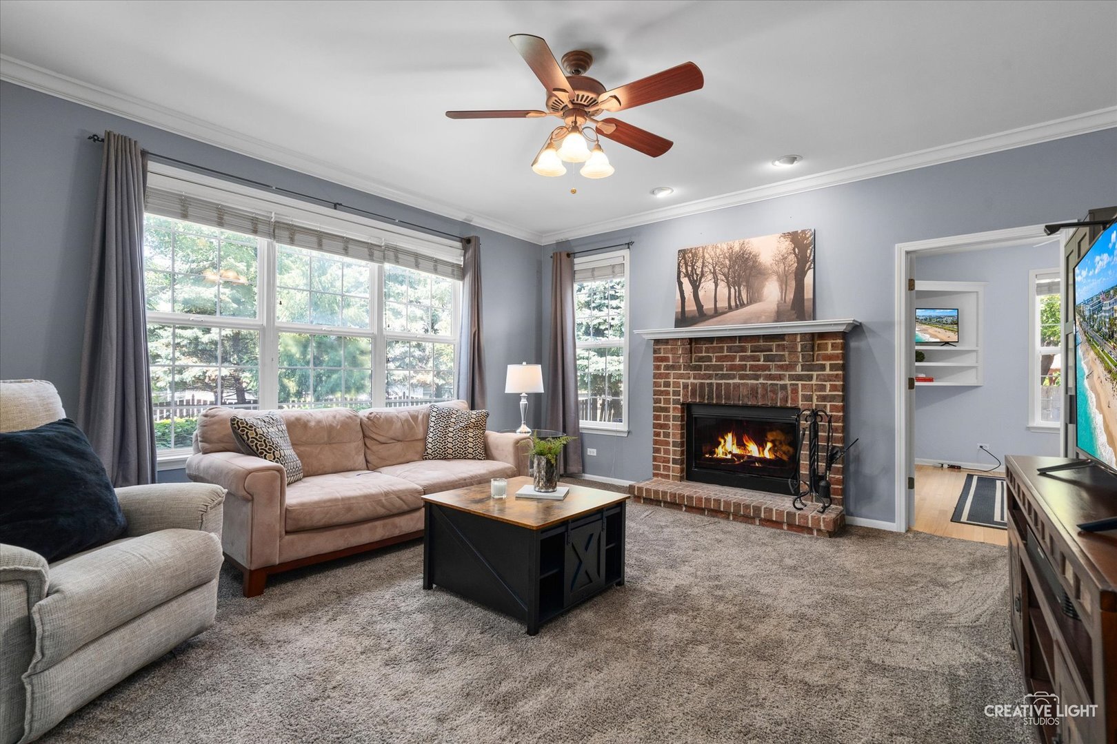 Property Photo:  211 Cambridge Court  IL 60543 