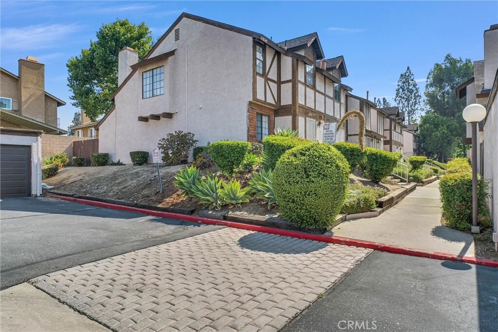 1020 S Mountain Avenue  Ontario CA 91762 photo