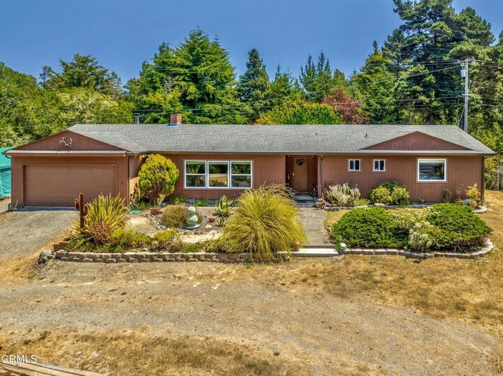 Property Photo: 18841 Lahmon Lane CA 95437