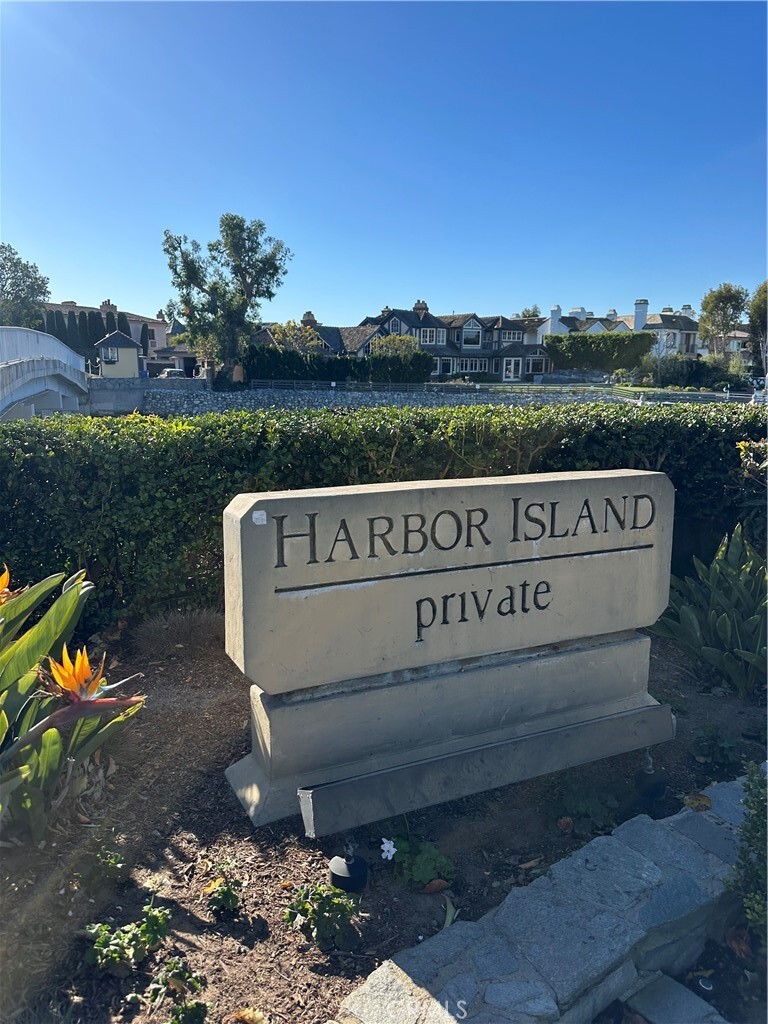11 Harbor Island  Newport Beach CA 92660 photo