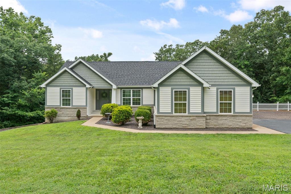 Property Photo:  12433 Fieldstone Drive  MO 63028 