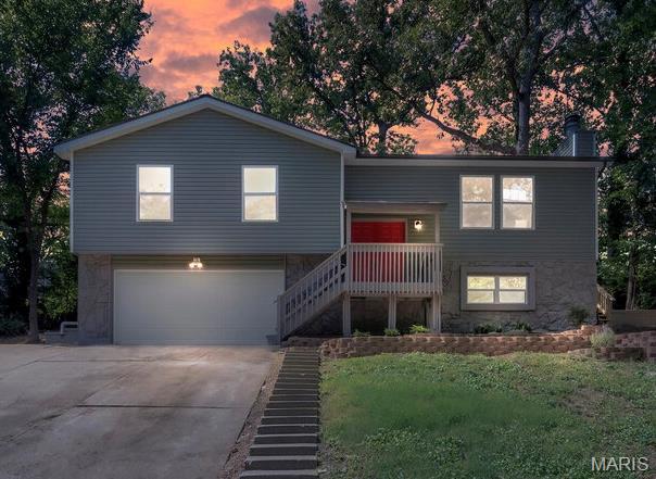 Property Photo: 403 Montbrook Drive MO 63366