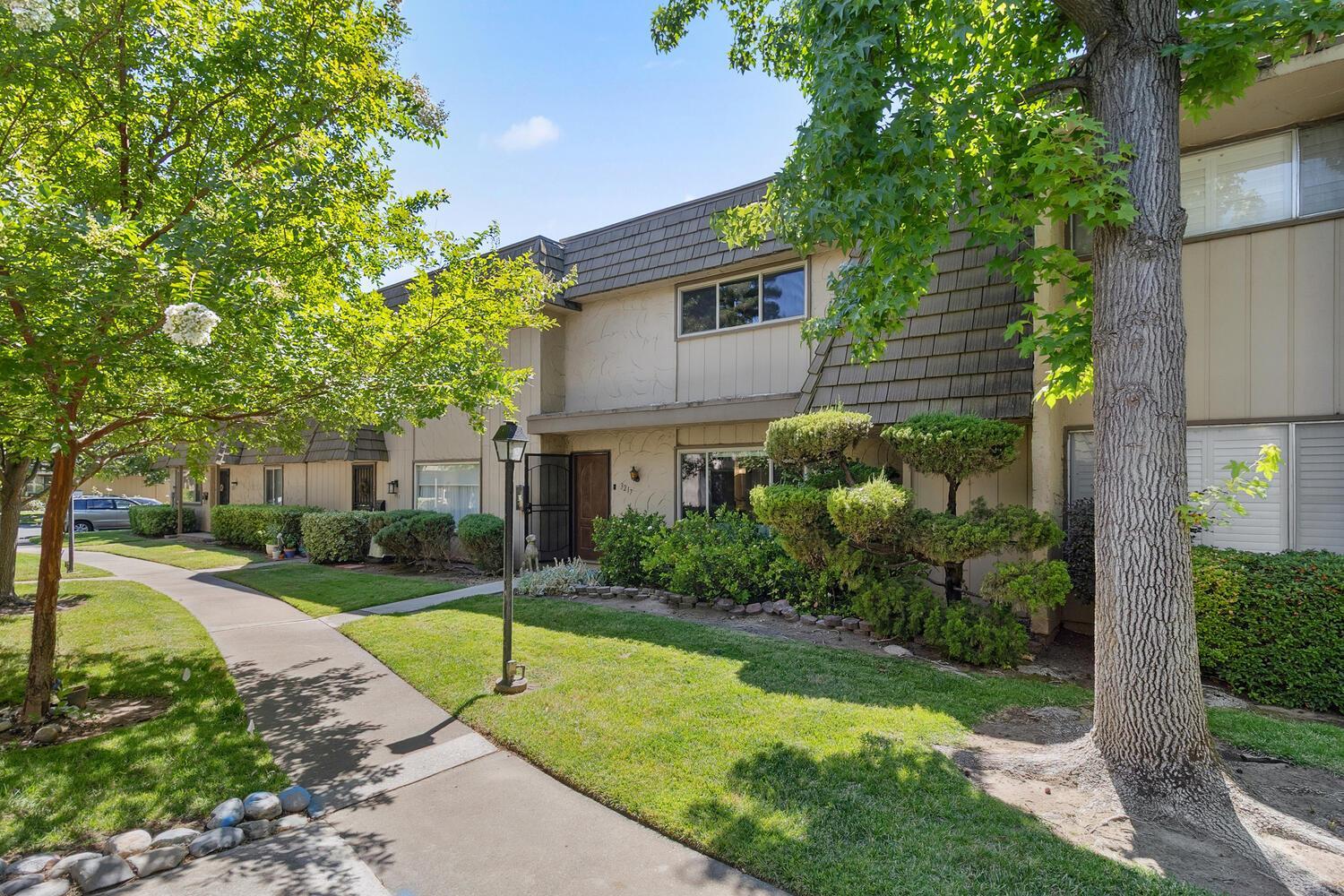 Property Photo: 3217 Casitas Bonito CA 95825