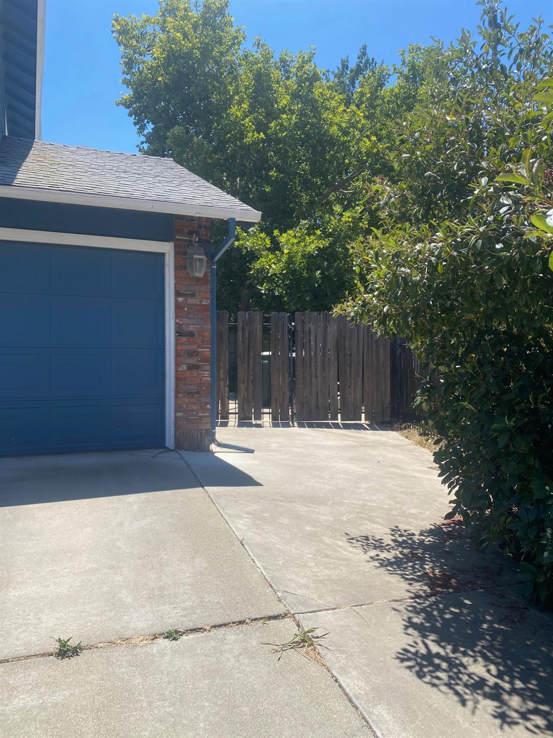 Property Photo:  1028 Andy Circle  CA 95838 