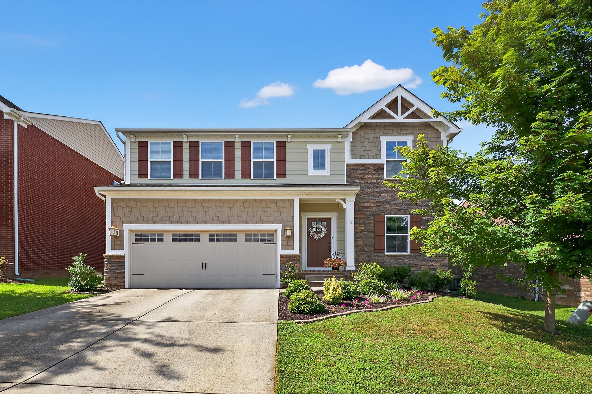 Property Photo: 7536 Oakledge Dr TN 37027