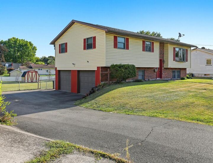 407 Seneca Street  Sayre PA 18840 photo