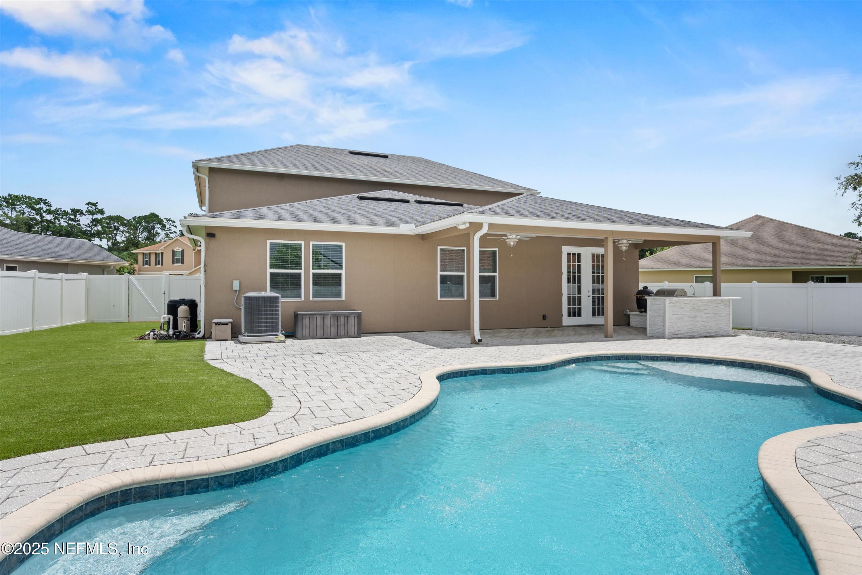 Property Photo:  12445 Acosta Oaks Drive  FL 32258 